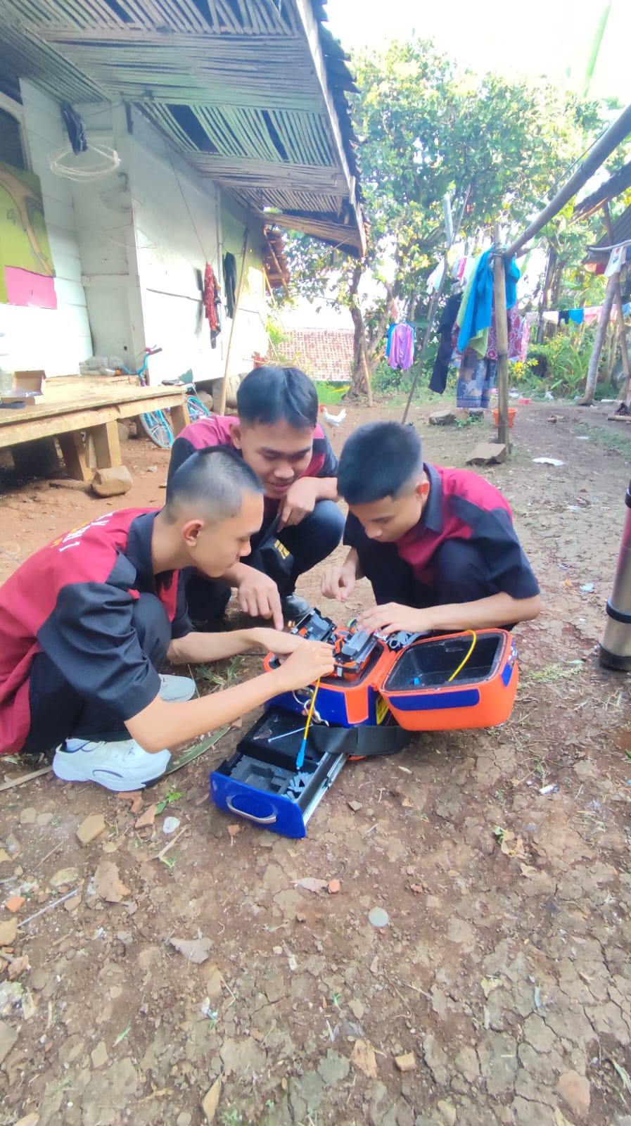 Penyambungan Kabel Fiber Optic