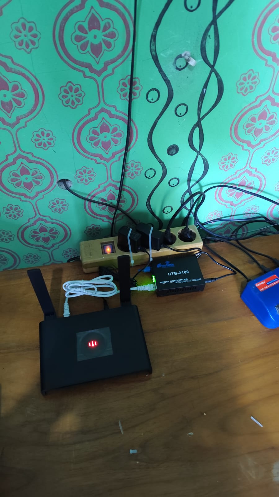 Pemasangan Akses Point